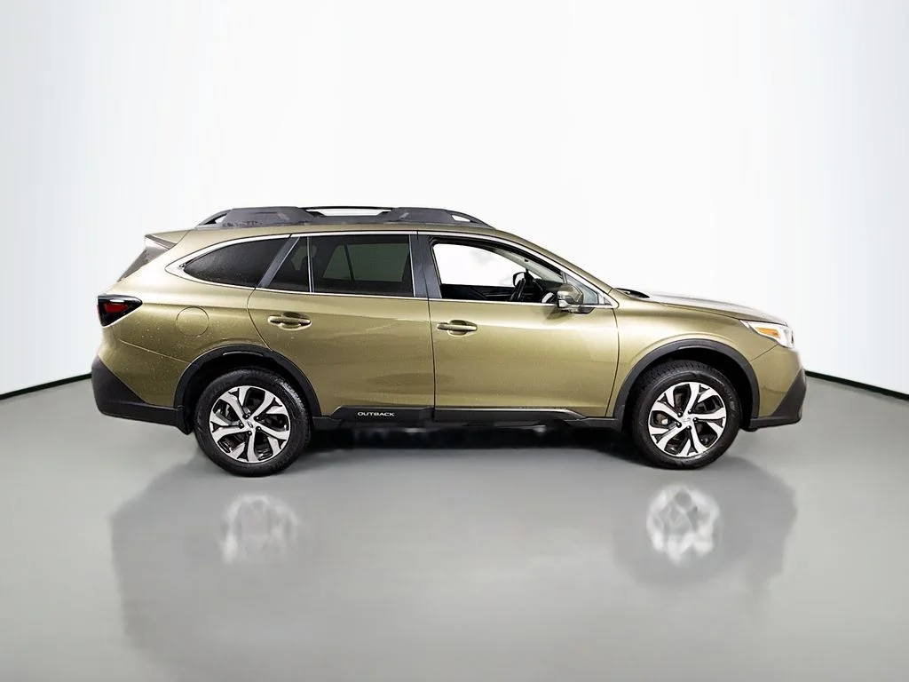Used 2021 Autumn Green Metallic Subaru Limited image 13