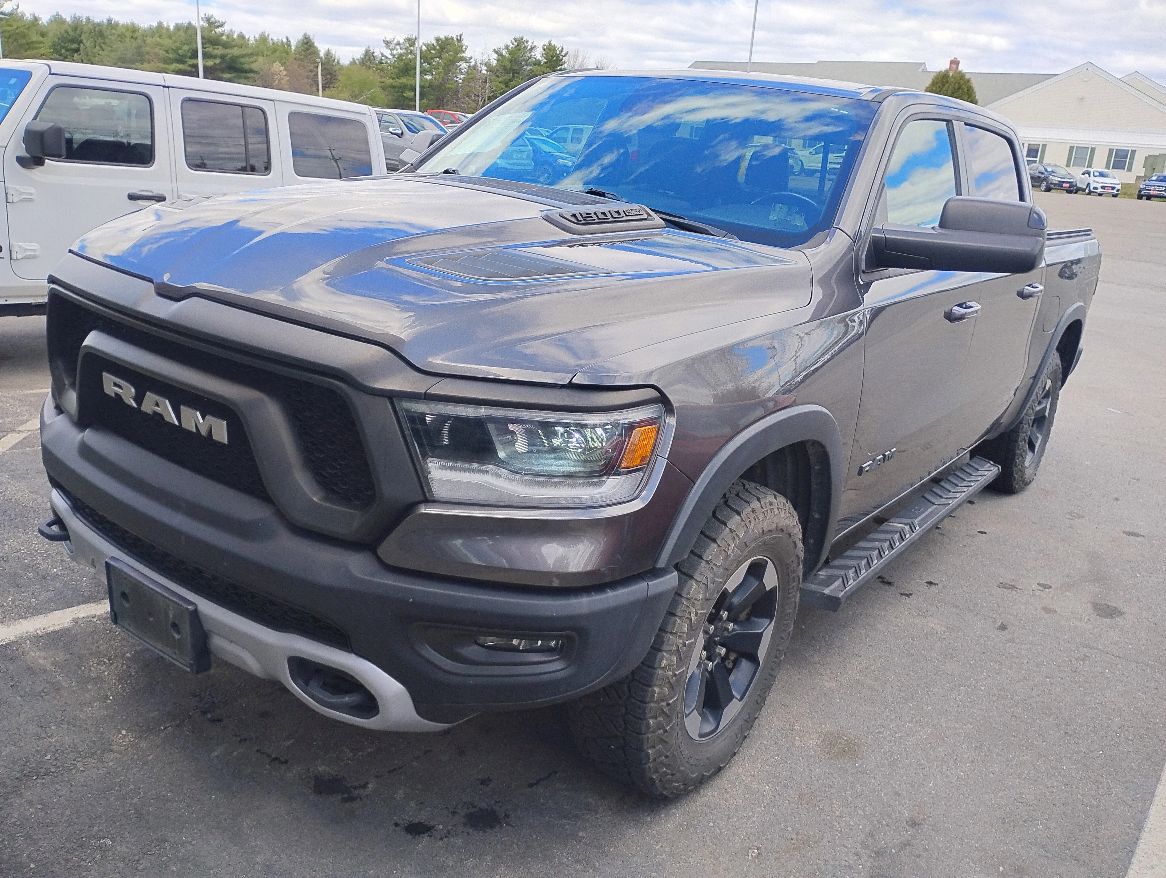 2020 RAM 1500 Rebel 4x4 Crew Cab 5'7's photo