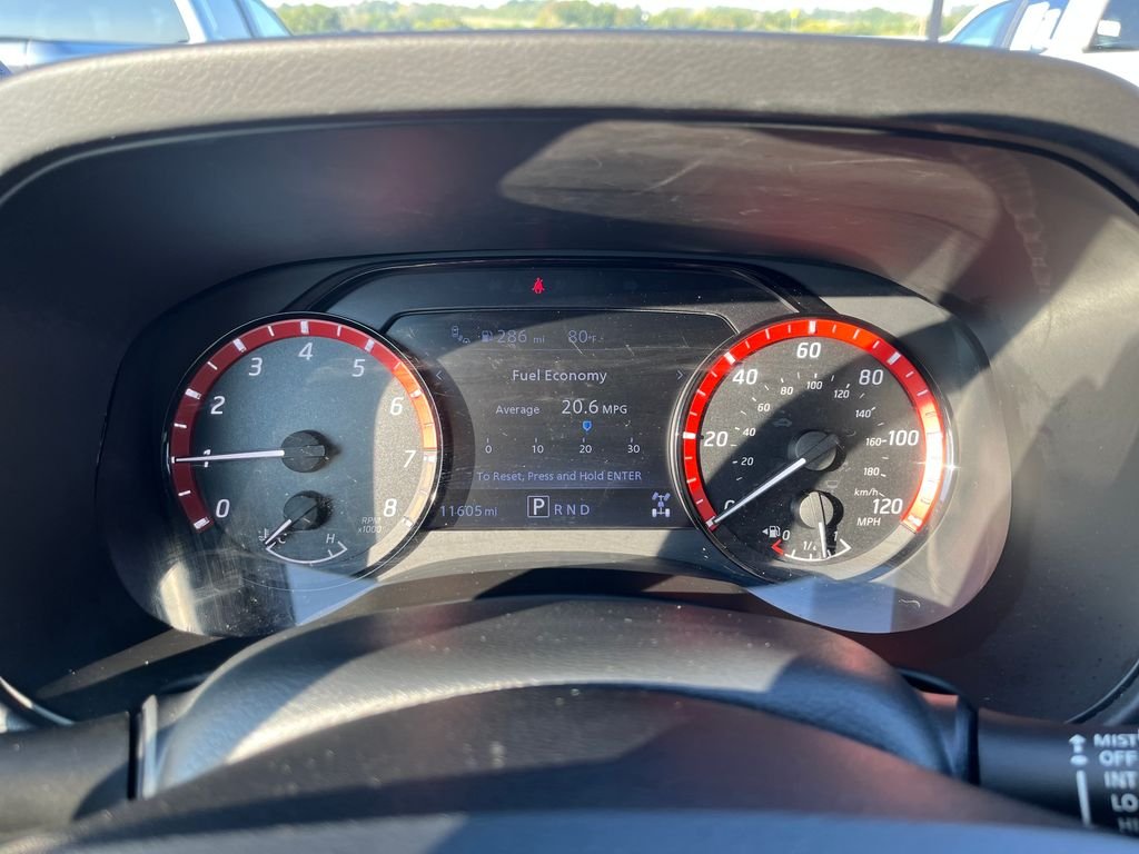 Used 2025 Orange Nissan PRO-4X image 16