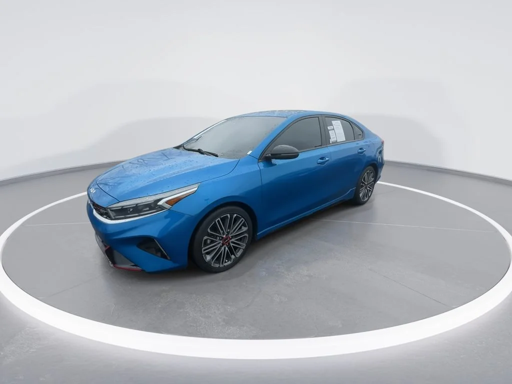 Used 2022 Blue Kia GT image 4