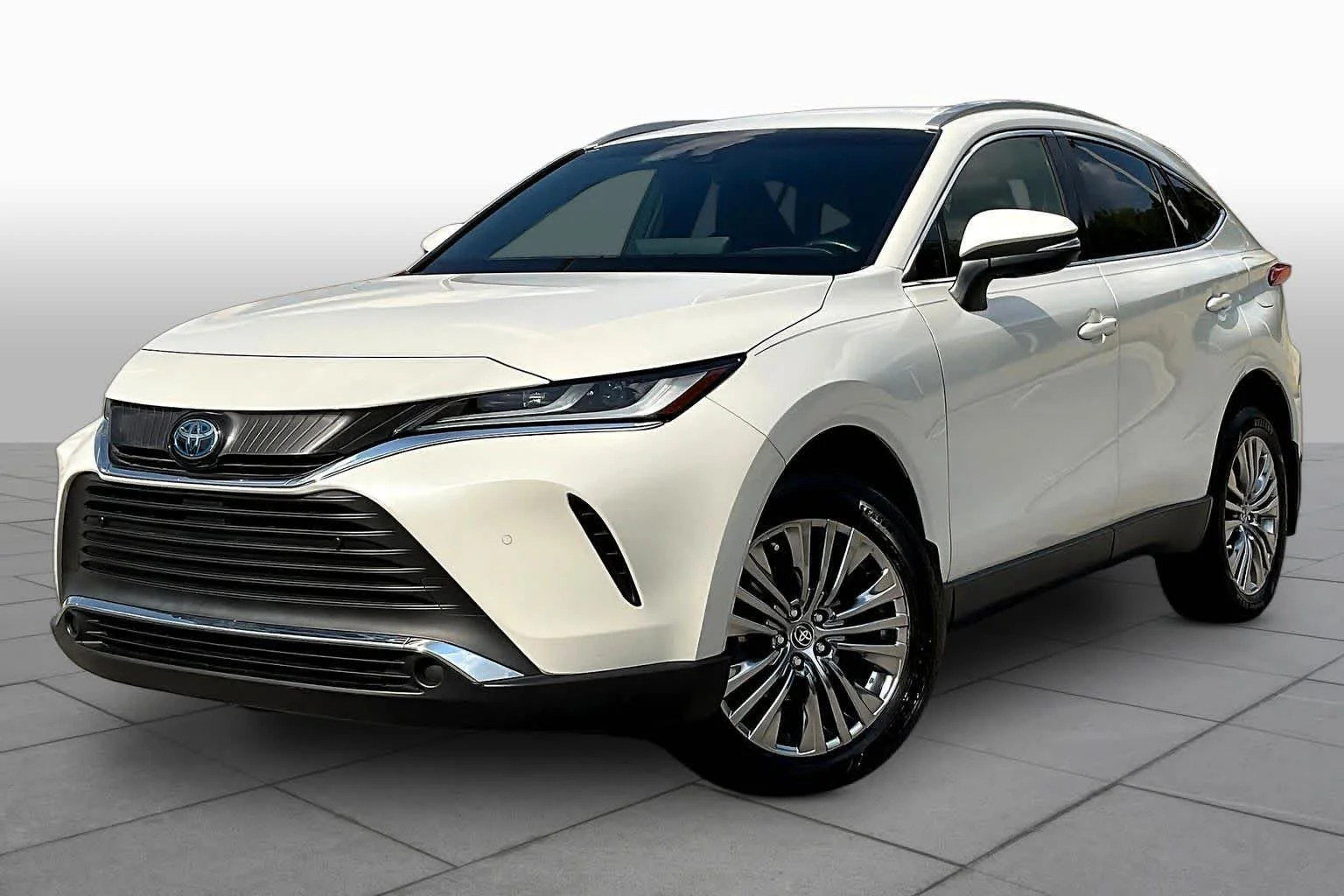 Pre-Owned 2021 Toyota Venza XLE