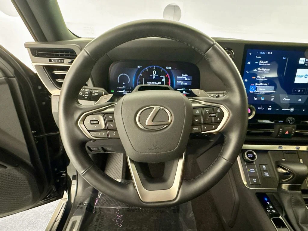 Used 2025 Black Lexus 550 Premium+ image 11