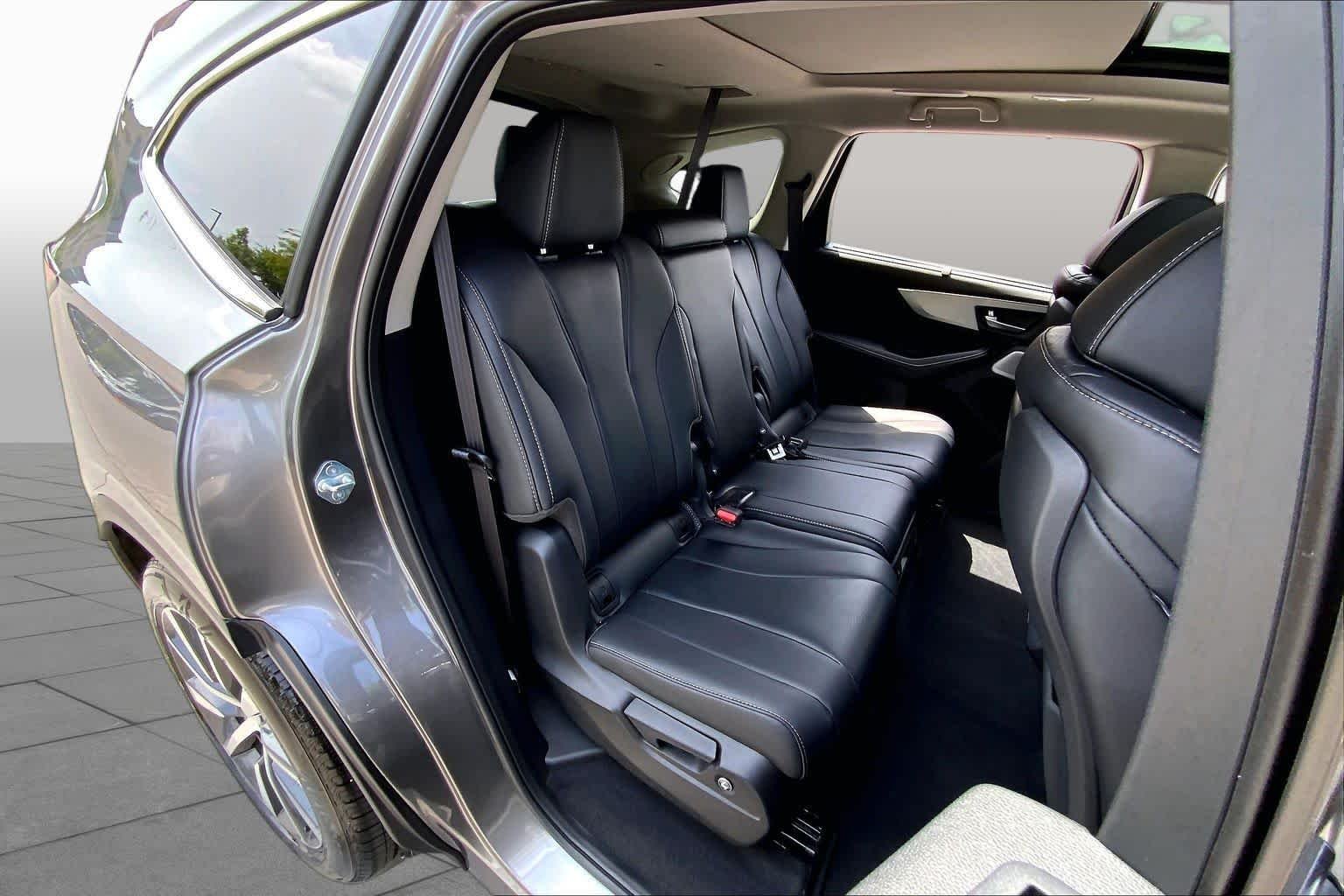 Used 2026 Liquid Carbon Metallic Acura w/Technology Package image 21