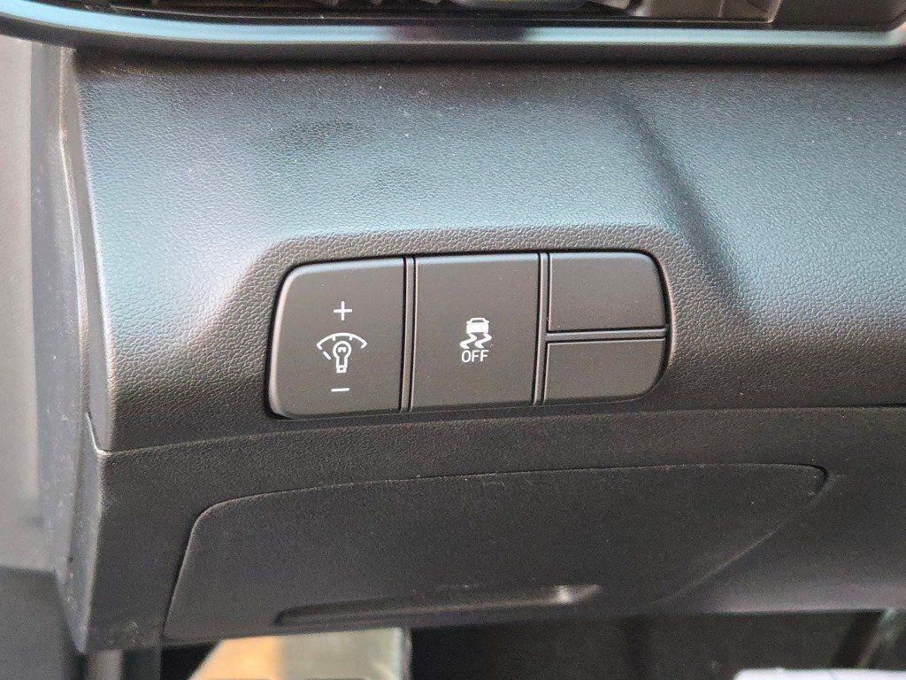 New 2026 Gray Hyundai SEL Sport Premium image 23