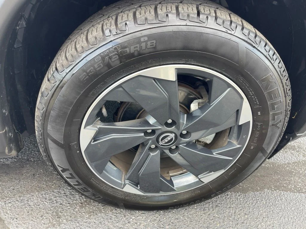 Certified Used 2024 White Nissan SV image 29