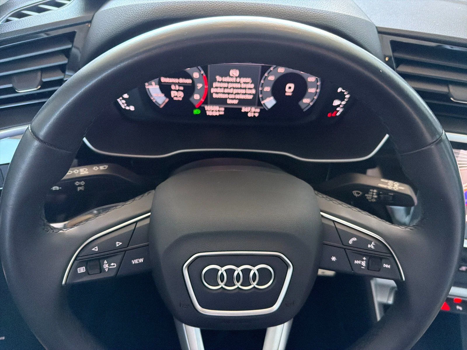 Used 2024  Audi Premium image 23