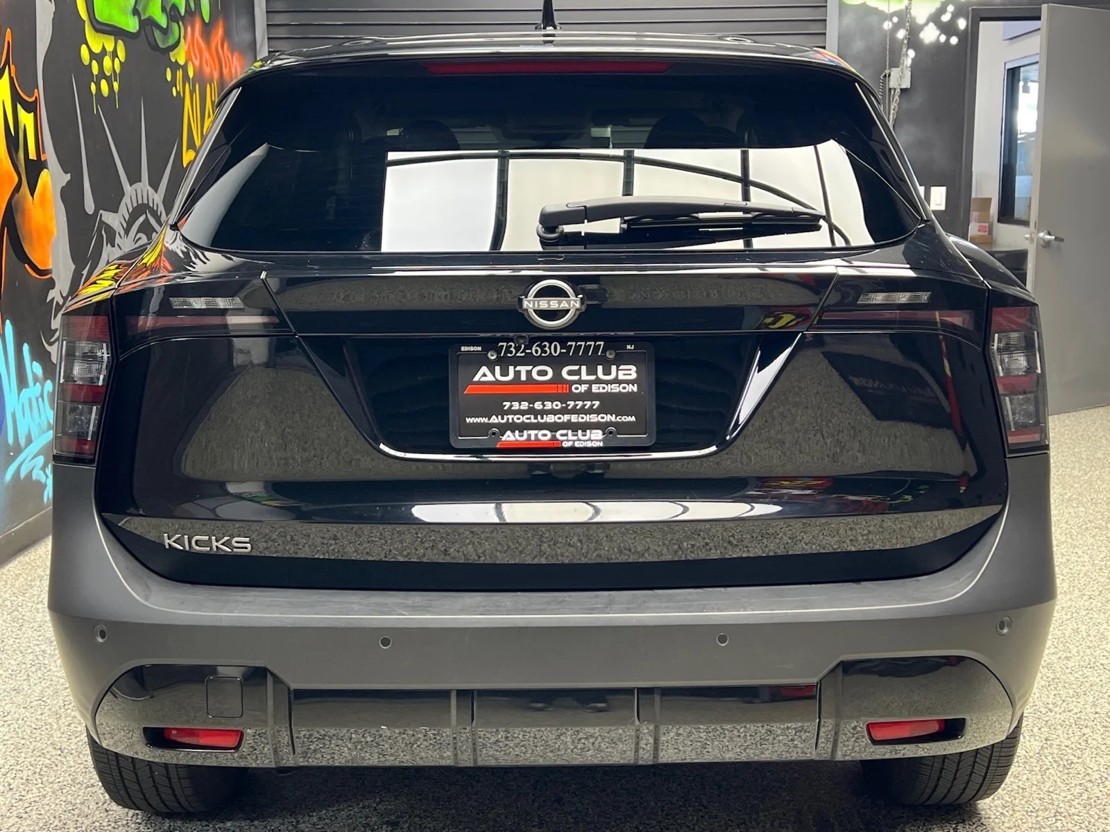 Used 2025 Aspen White Tricoat (qac) Nissan SV image 5
