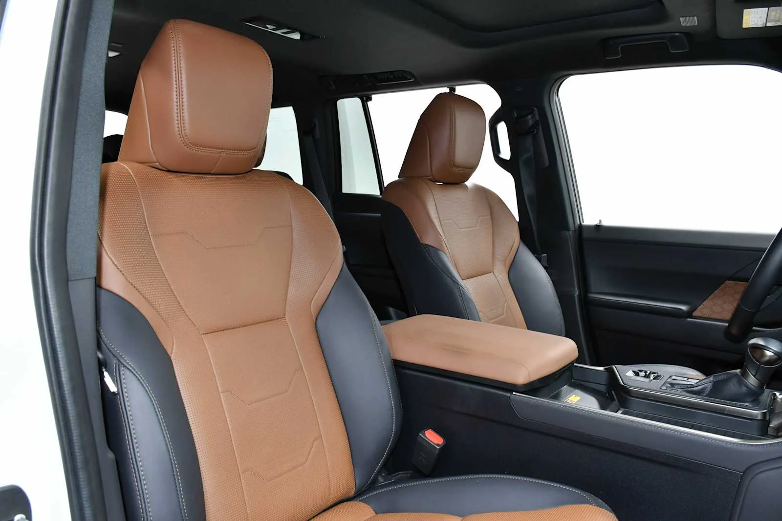 Certified Used 2024 Eminent White Pearl Lexus Luxury image 23