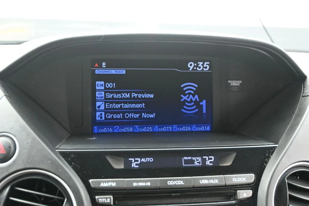 Used 2012 Polished Metal Metallic Honda EX-L image 14