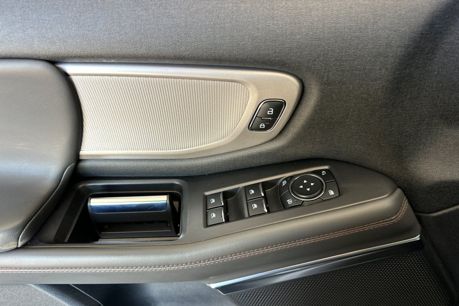 Used 2025 Silver Ford Active image 10