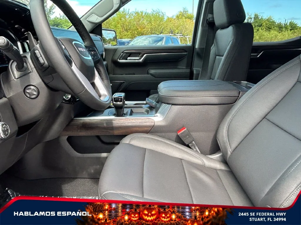 New 2026 Glacier White Tricoat GMC SLT image 10
