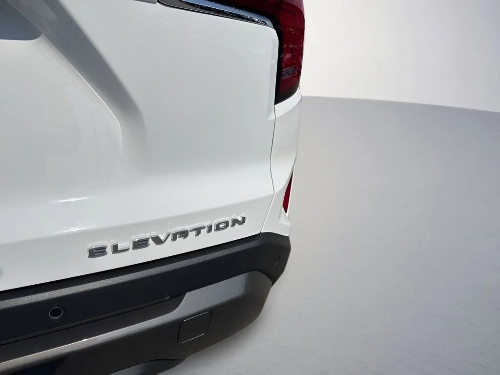 New 2026 Summit White GMC Elevation image 33