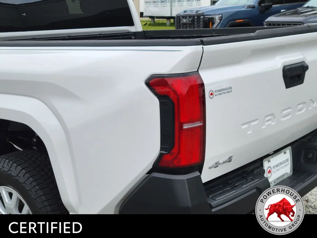 Used 2024 White Toyota SR image 12