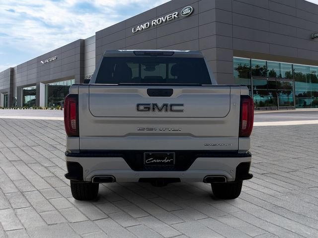 Used 2025 White GMC Denali Ultimate image 4