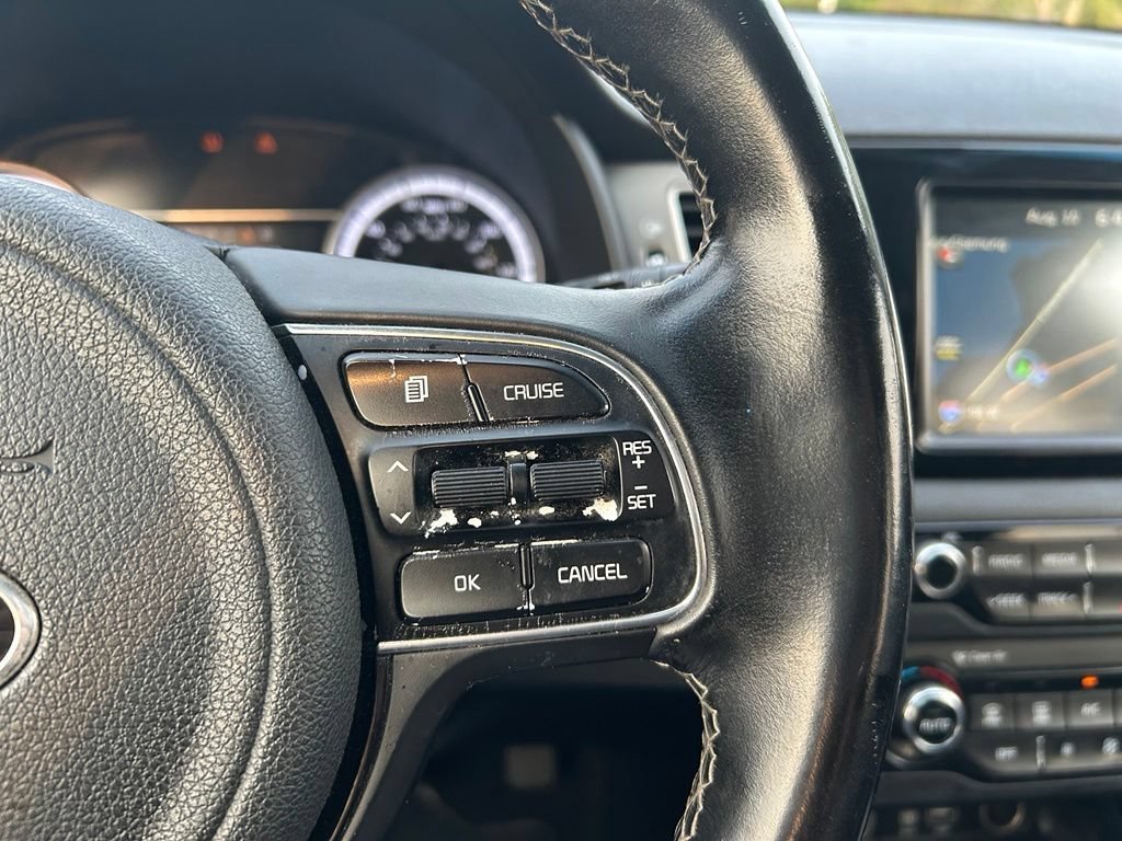 Used 2017 Black Kia EX image 22