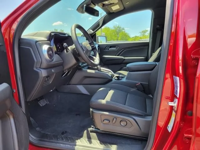 2026 Chevrolet Colorado LT - Photo 11
