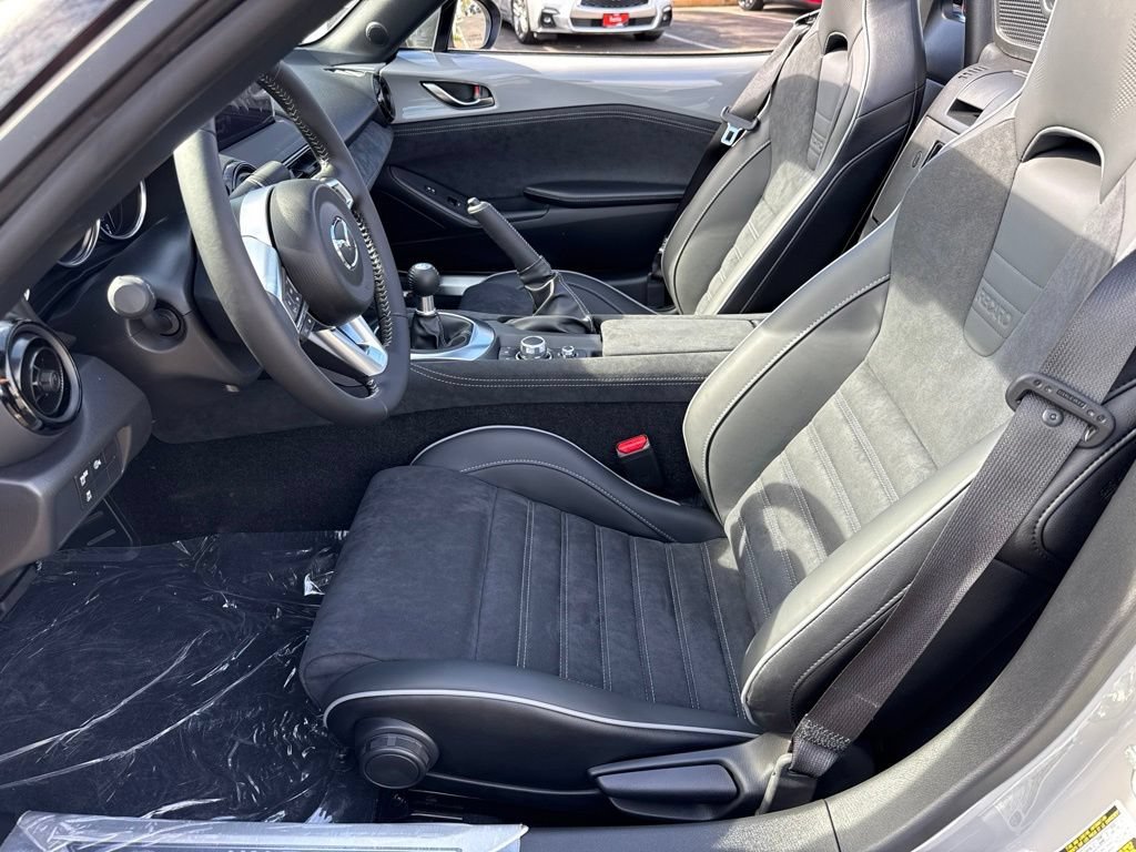 New 2026 Aero Gray Metallic Mazda Club image 10