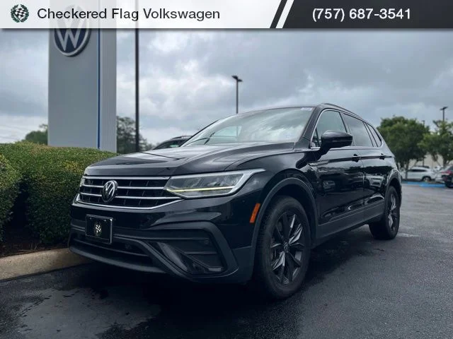 2022 Volkswagen Tiguan 2.0T SE's photo