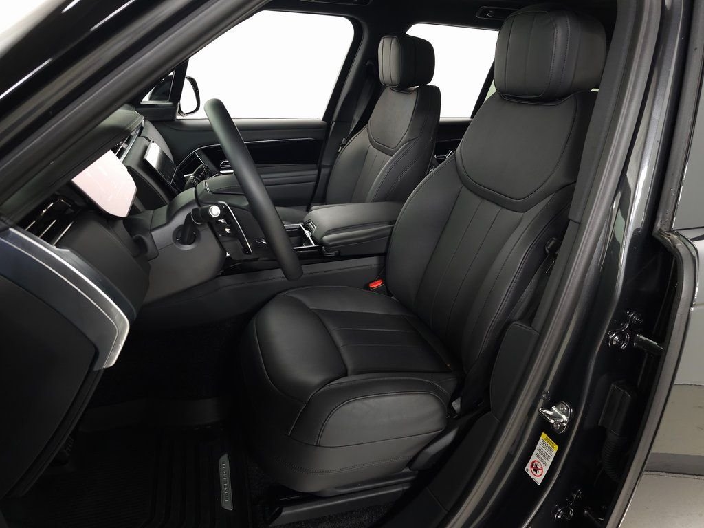 Certified Used 2025 Gray Land Rover SE image 18
