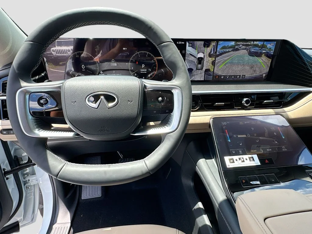 New 2026 RADIANT WHITE INFINITI Pure 2WD image 11