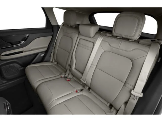 Used 2022 Infinite Black Metallic Clearcoat Lincoln Standard image 8