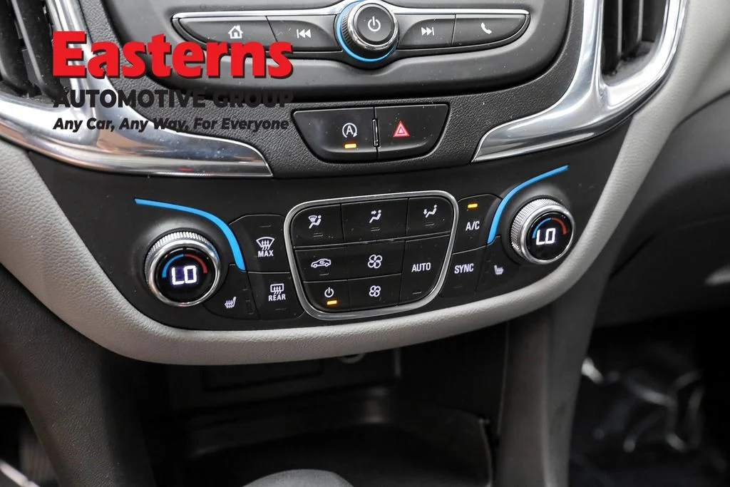 Used 2023 Gray Chevrolet LT image 20