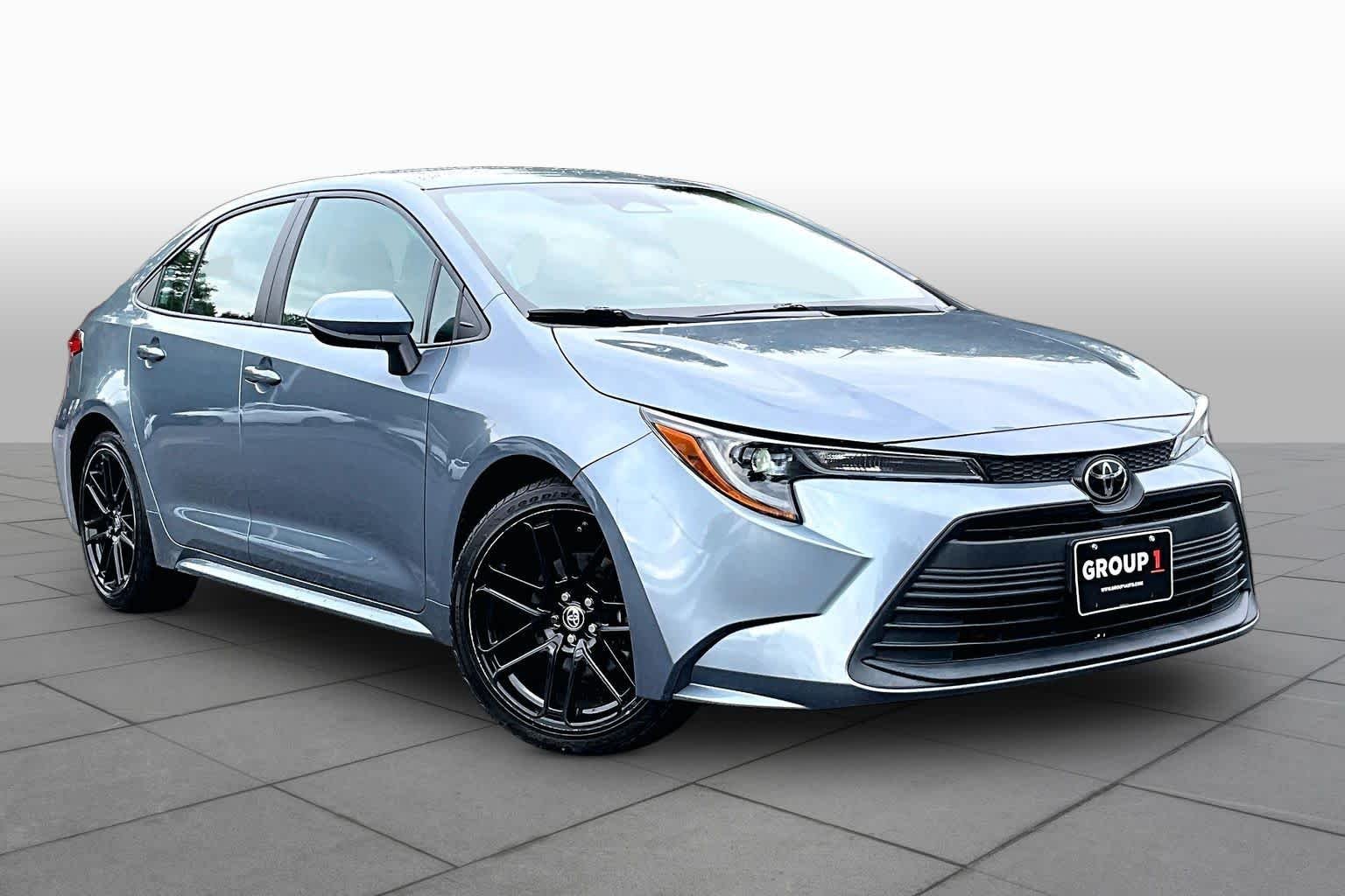 Used 2023 Celestite Toyota LE image 3