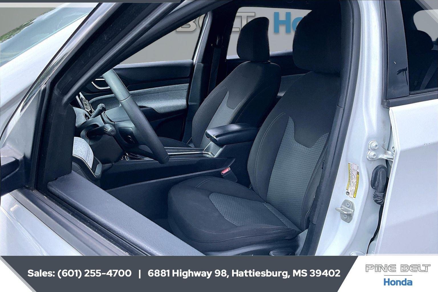 Used 2023 Bright White Clearcoat Jeep Sport image 18