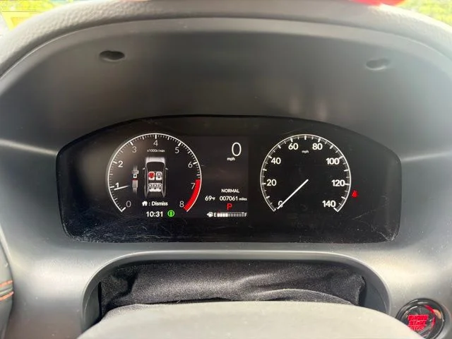Used 2025  Honda Sport image 27