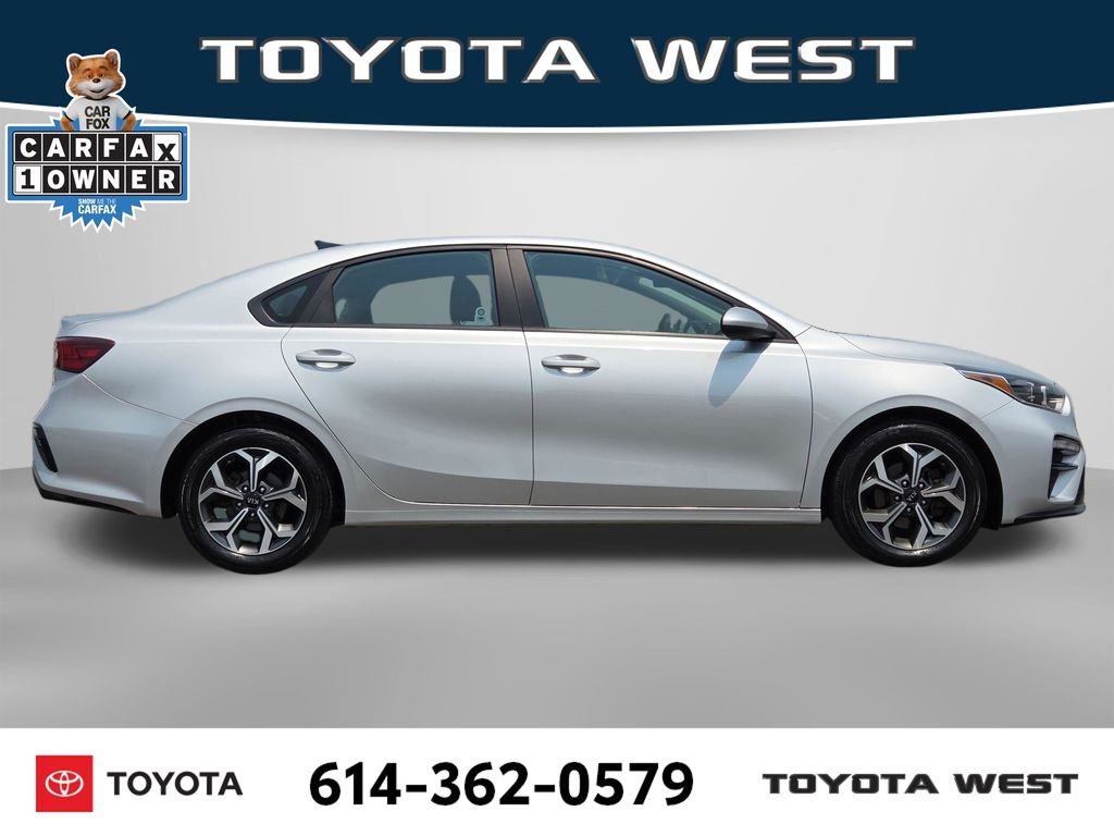 Used 2020 Silver Kia LXS image 5