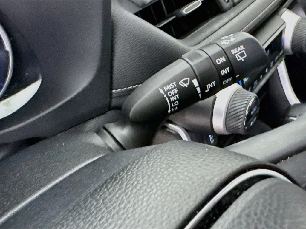 Used 2023 Silver Toyota XLE Premium image 13