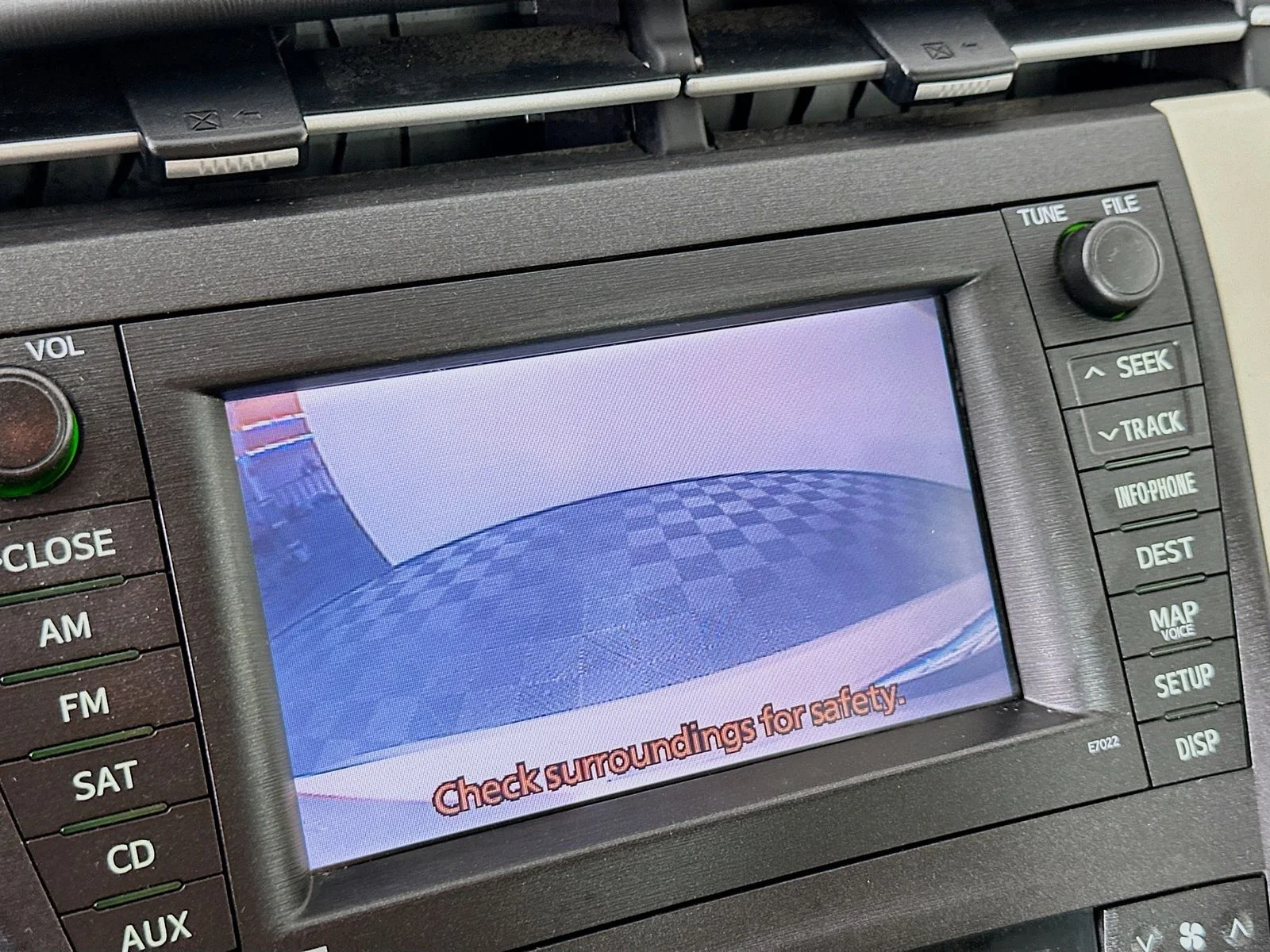 Used 2010 Gold Toyota IV image 14