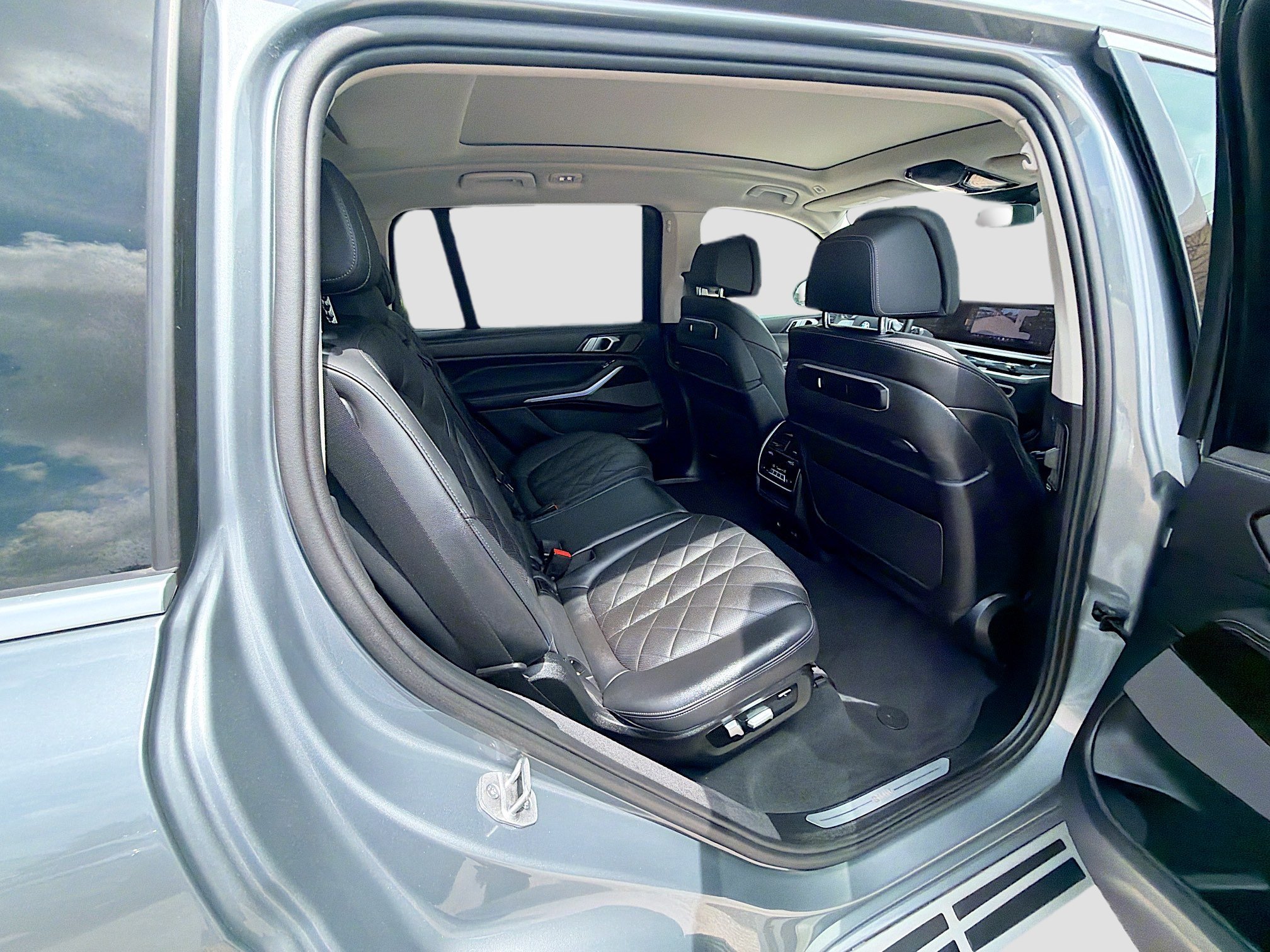 2024 BMW X7 40i - Photo 29