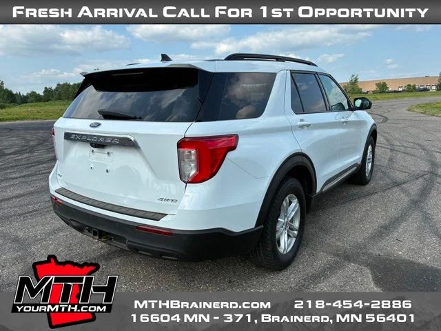 Used 2022 White Ford XLT image 8