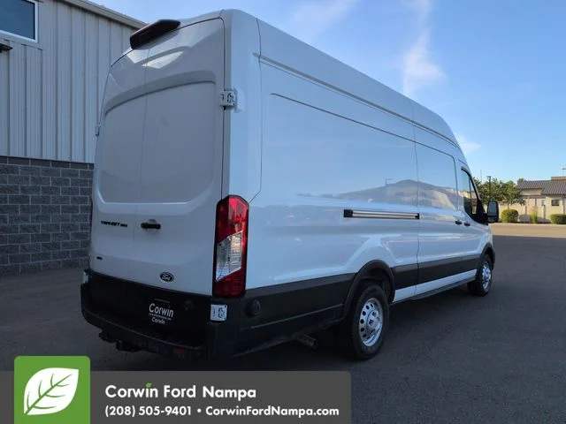 New 2026 Oxford White Ford Base image 3