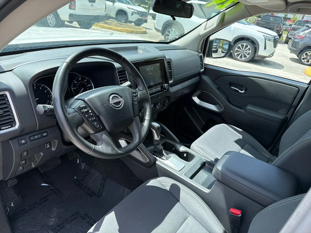 Used 2024 White Nissan SV image 13