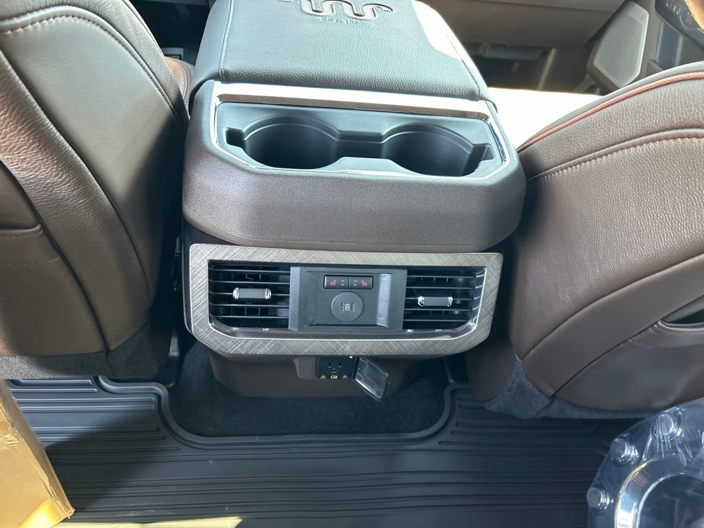 New 2026 Star White Metallic Tri-Coat Ford King Ranch image 45