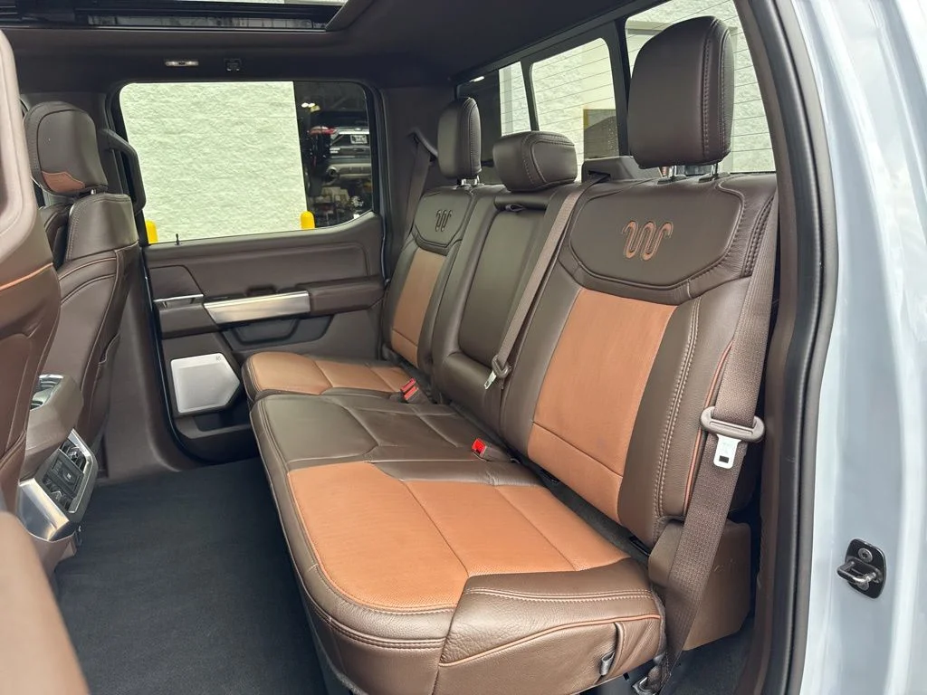 Used 2025 Glacier Gray Metallic TriCoat Ford King Ranch image 32