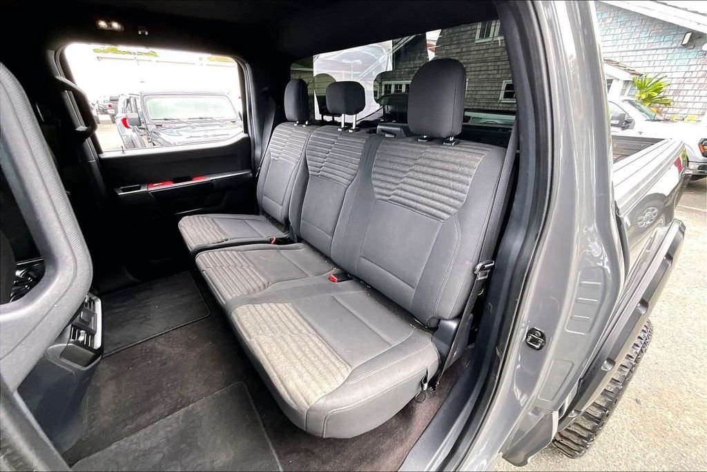 Used 2021 Gray Ford XL image 28