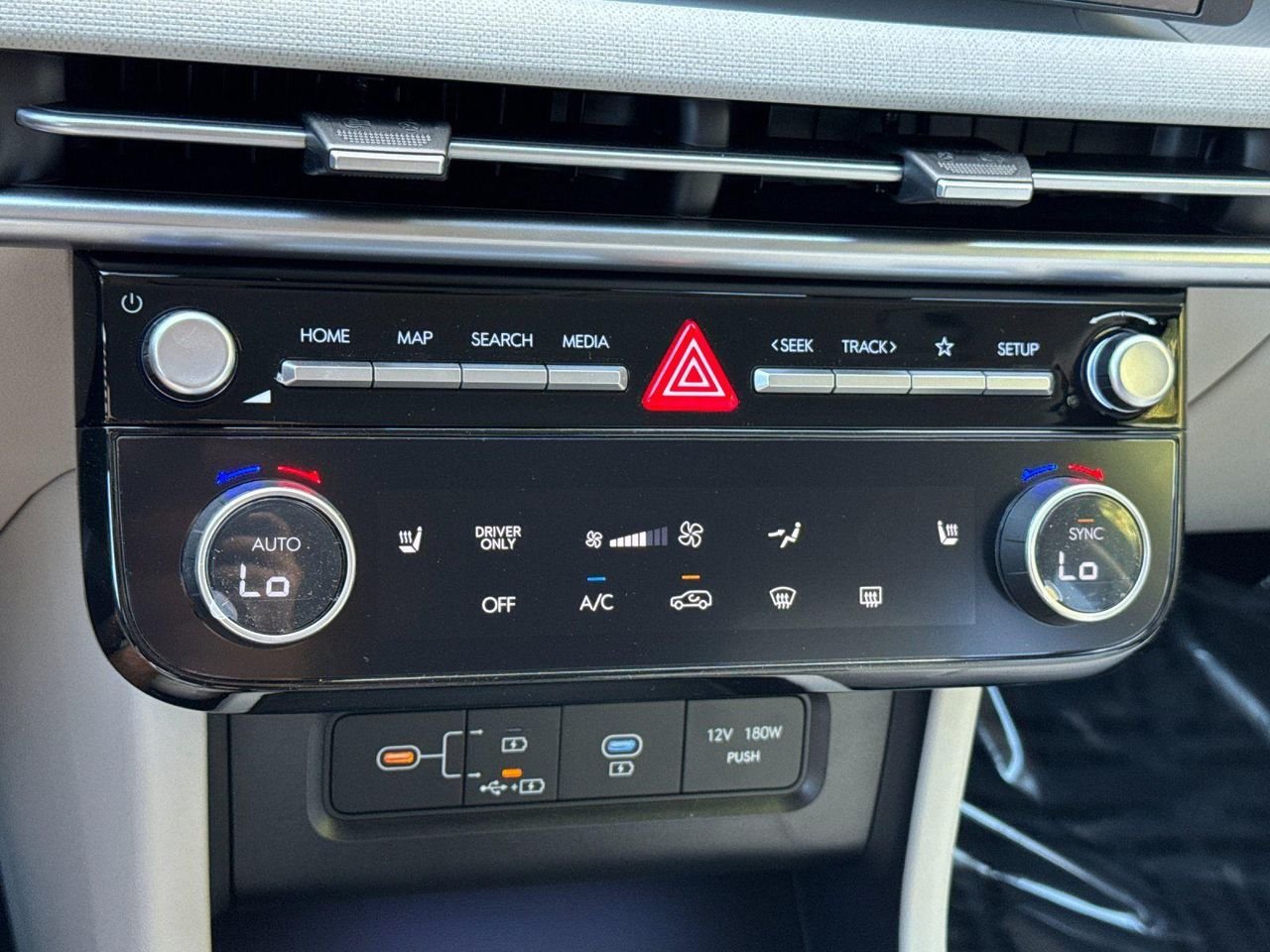 New 2026 Gray Hyundai SEL Convenience image 19