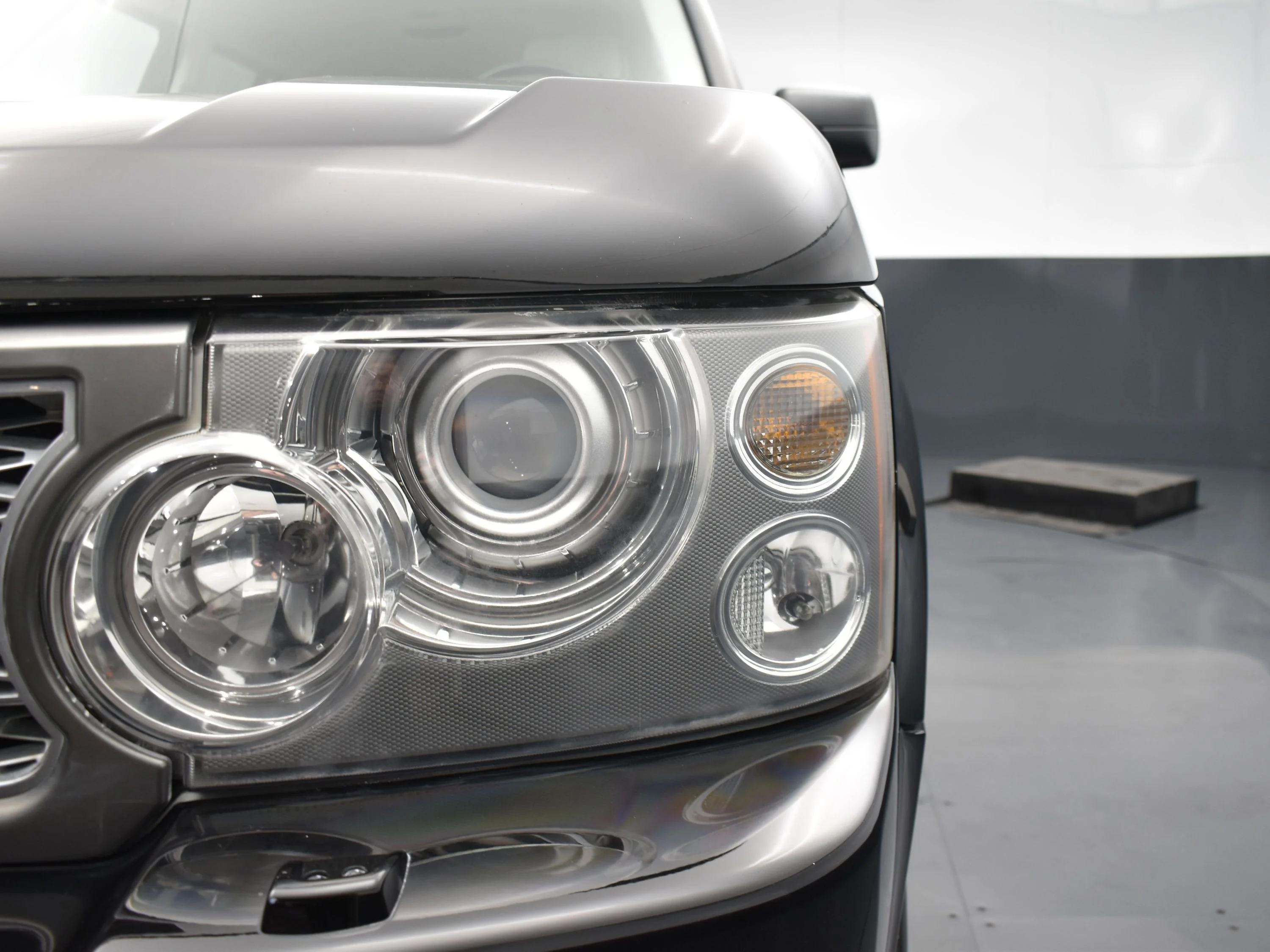 Used 2006 Java Black Land Rover SC image 5
