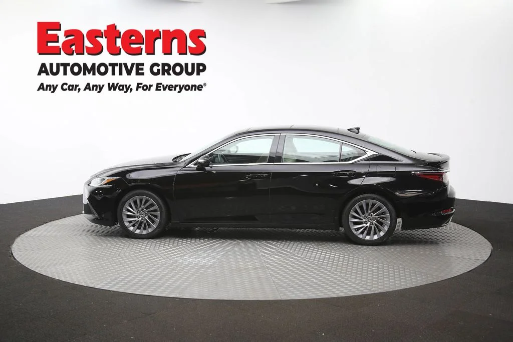 Used 2020 Black Lexus 350 Luxury image 64