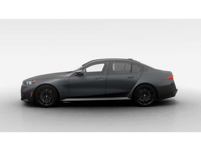 2027 BMW M5 photo 4