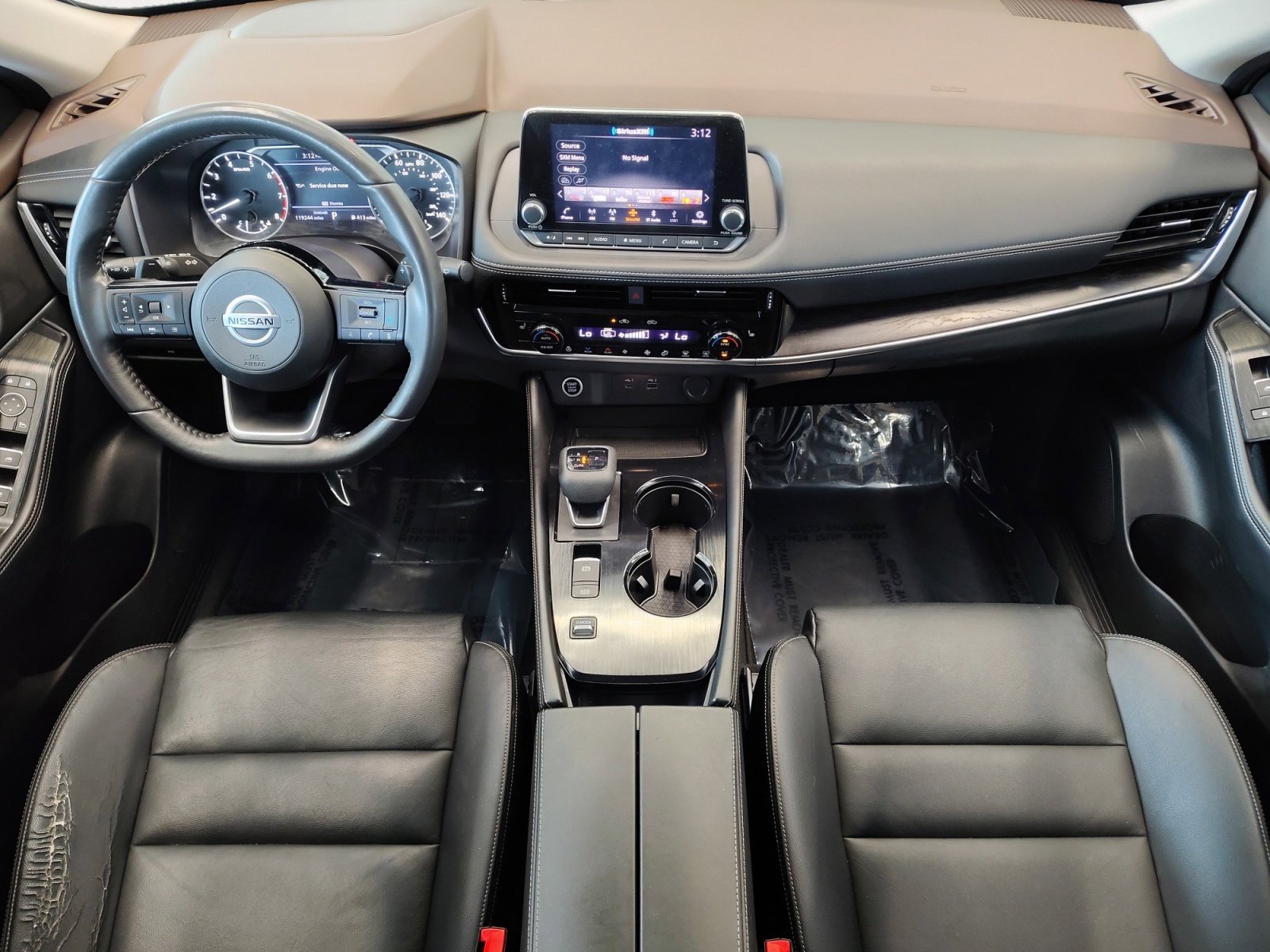 Used 2021 Pearl White Tricoat/Super Black Nissan SL image 16
