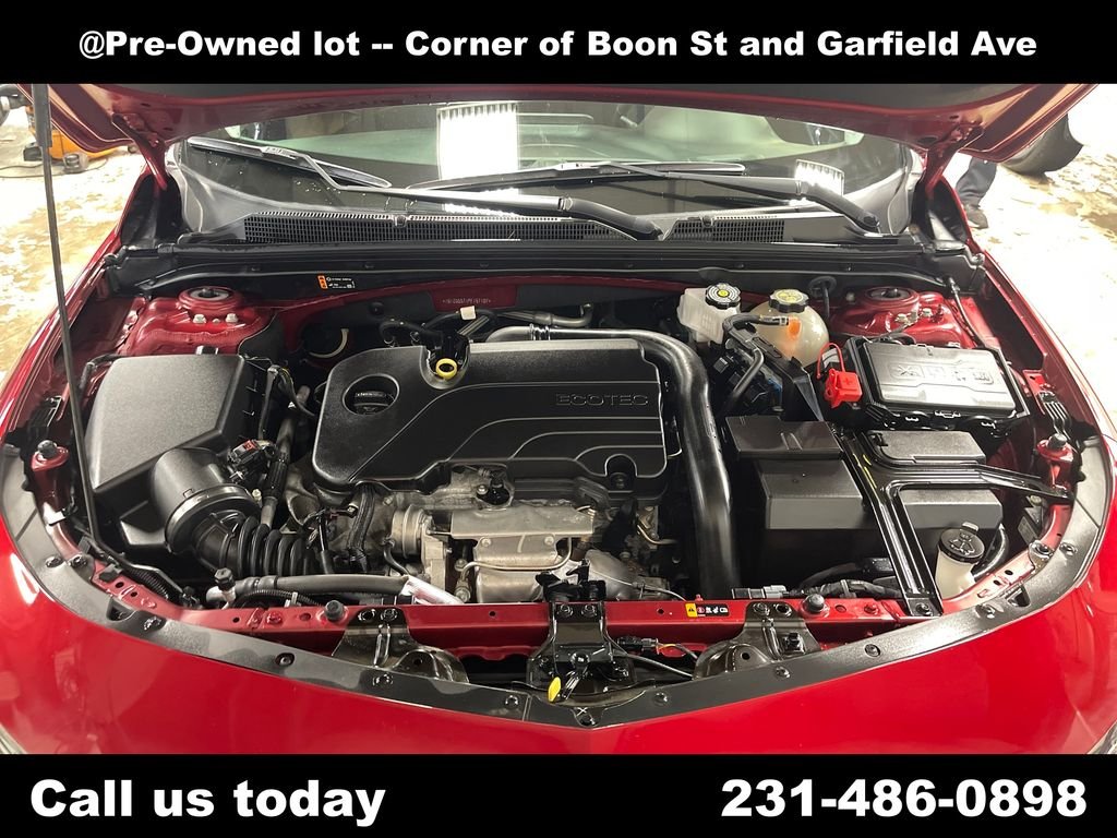 Used 2023 Red Chevrolet RS image 10