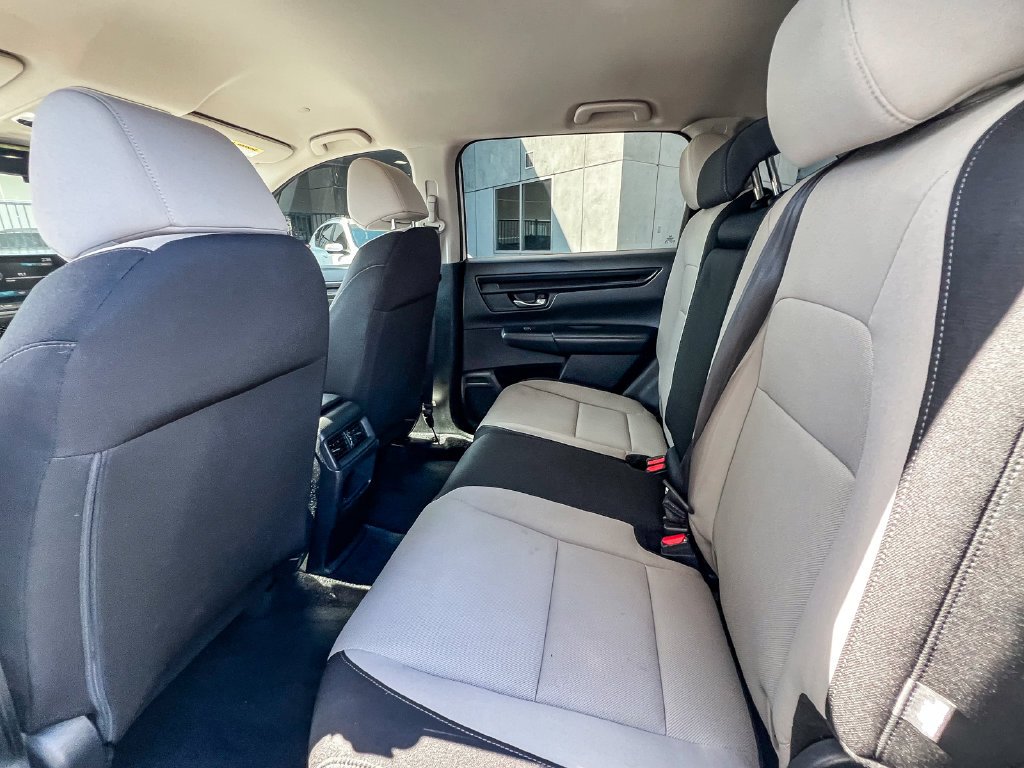 Used 2023 White Honda LX image 17
