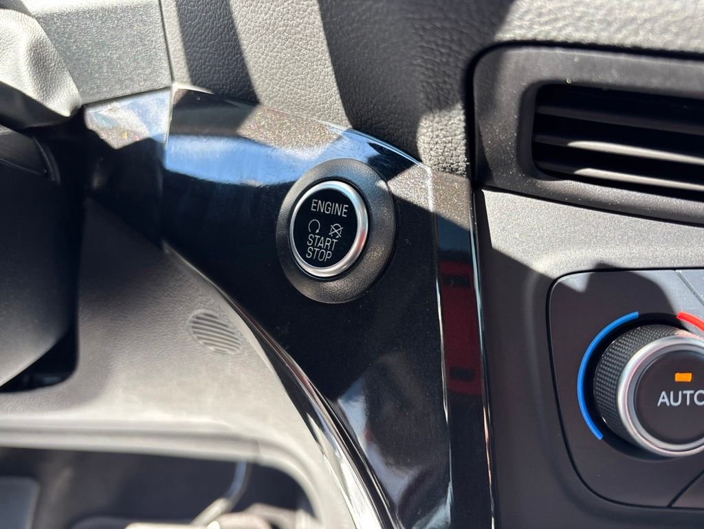 Used 2018 Red Ford Titanium image 31