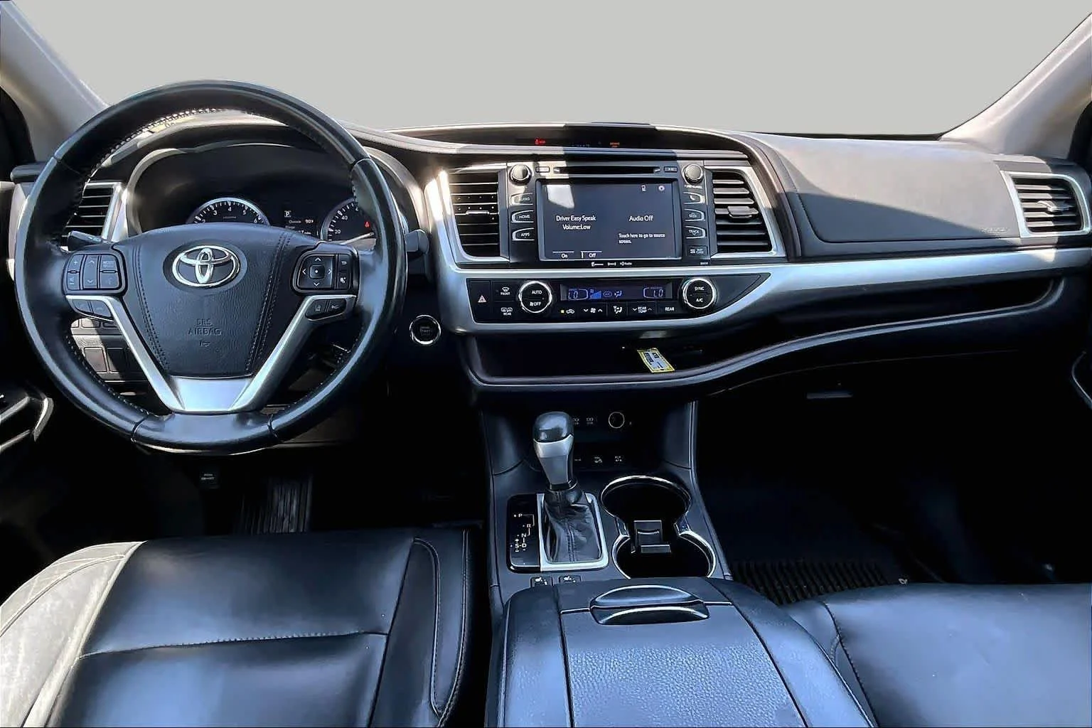Used 2017 Midnight Black Metallic Toyota XLE image 16