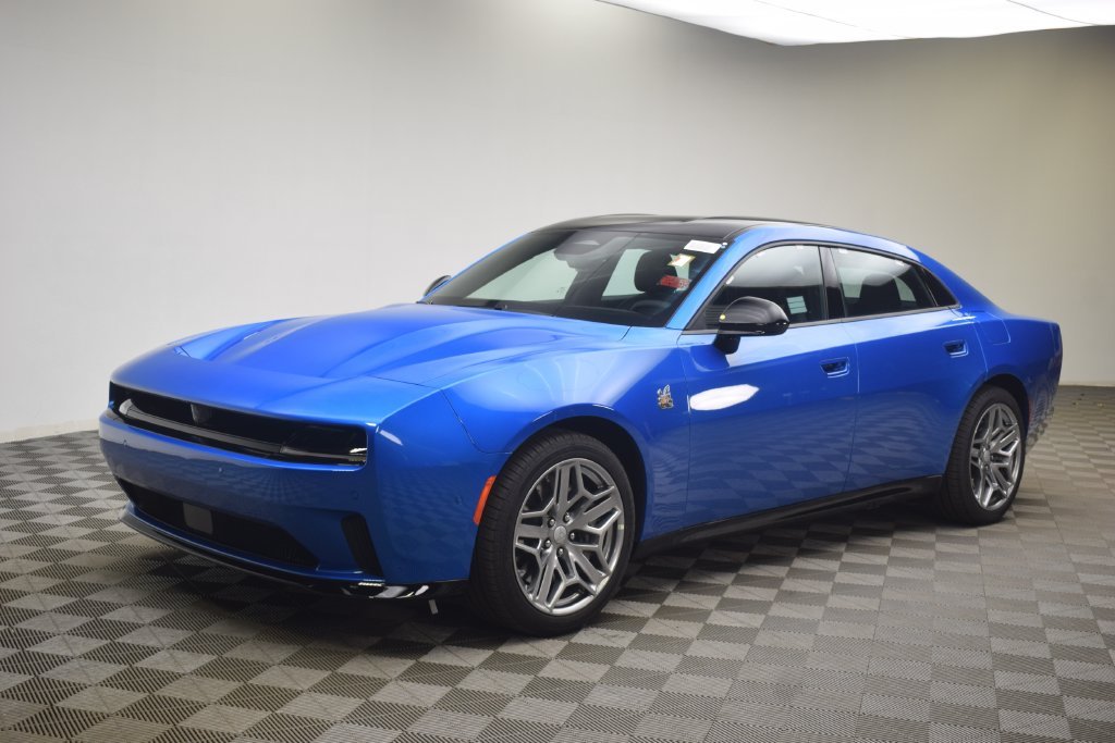 2026 Dodge Charger Daytona Scat Pack - Photo 16