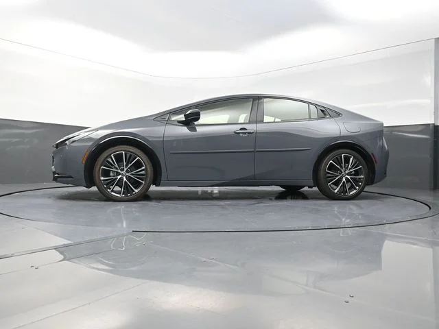Used 2026 Gray Toyota XLE image 33
